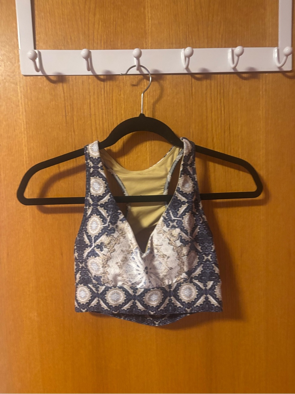Wolven Sports Bra